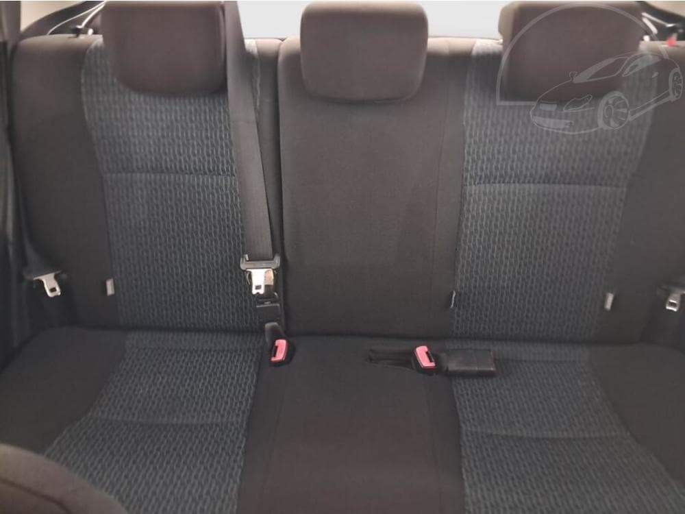 2012 Toyota YARIS - 10