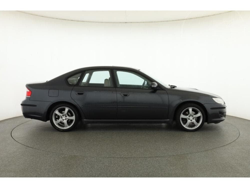 2010 Subaru LEGACY - 6