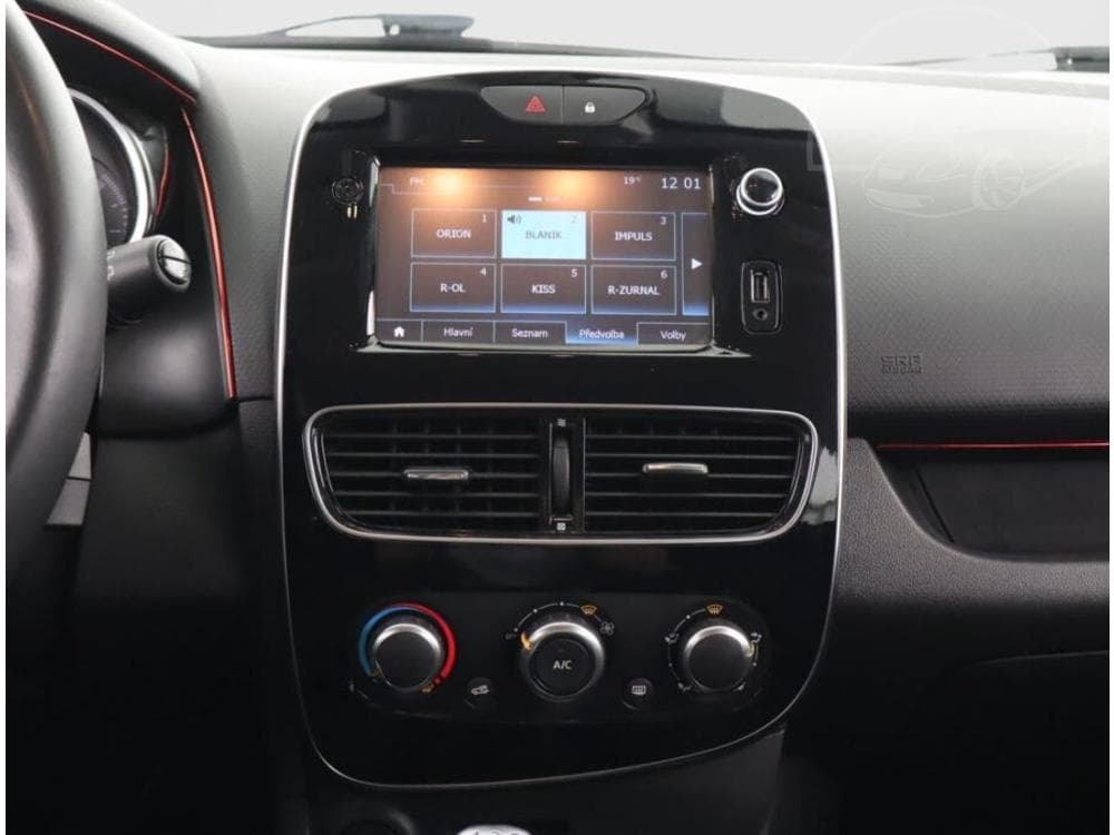 2017 Renault CLIO - 12