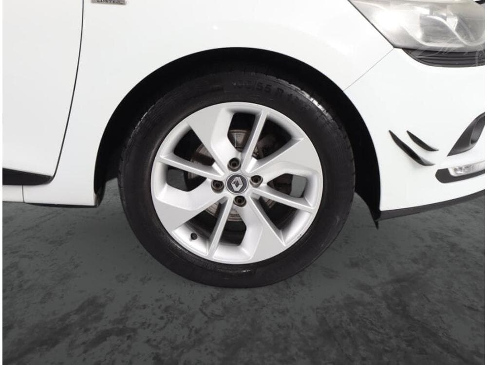 2017 Renault CLIO - 14