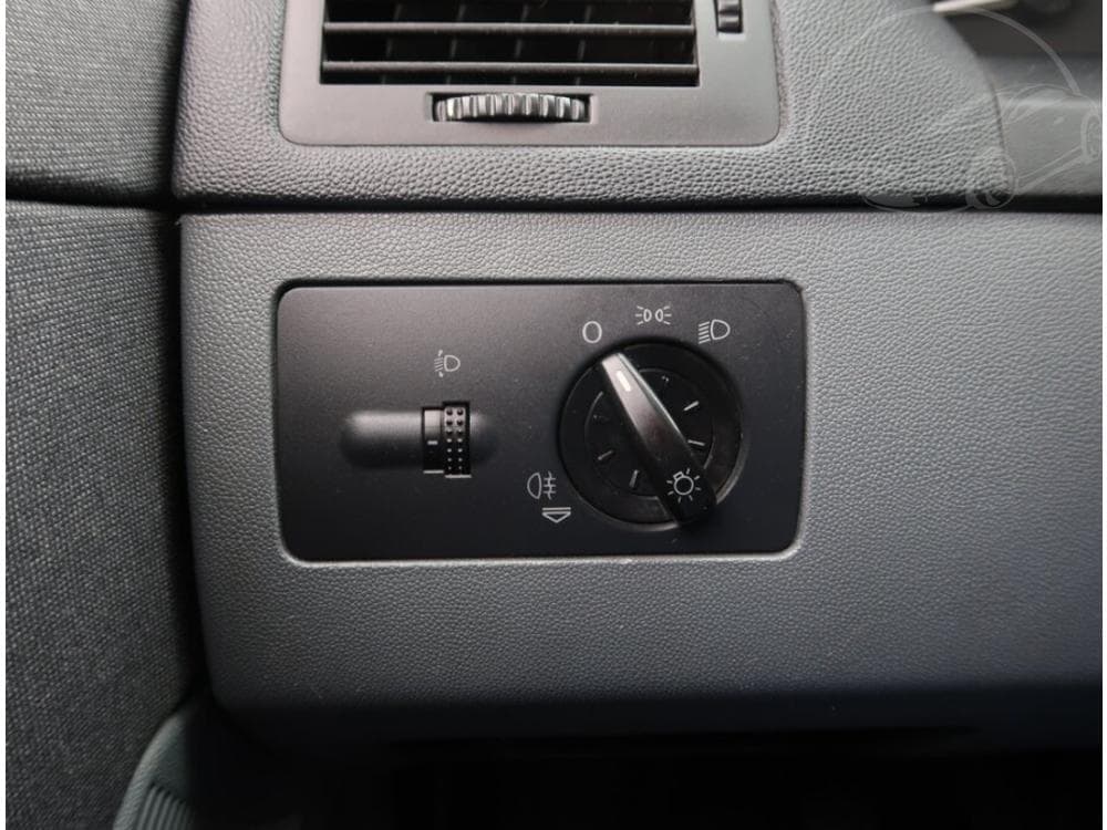 2003 Škoda FABIA - 14