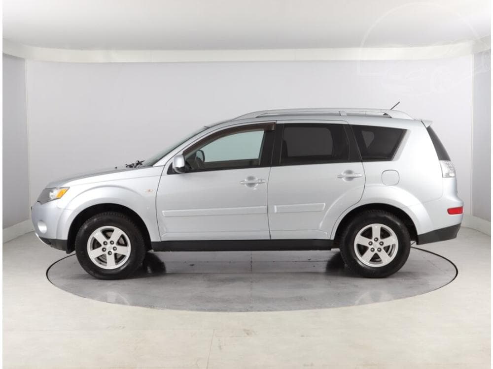 2009 Mitsubishi OUTLANDER - 3