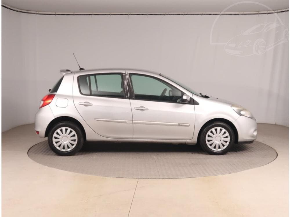 2009 Renault CLIO - 6