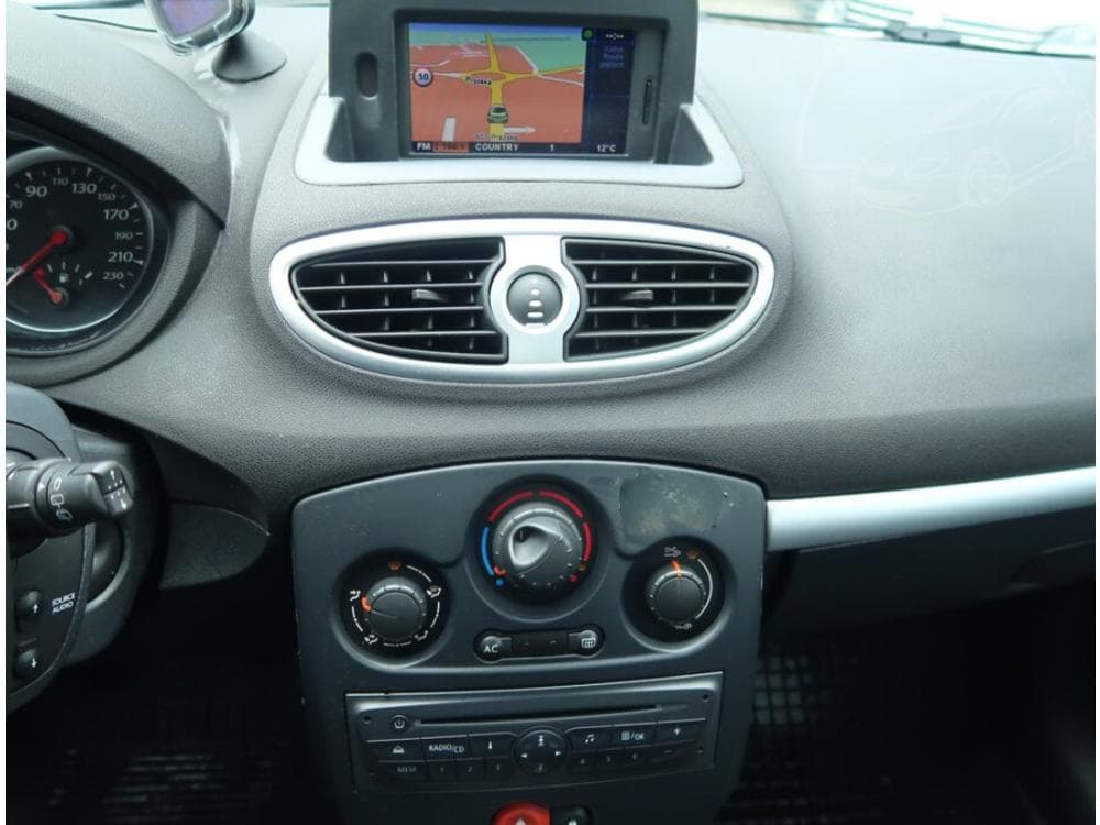 2009 Renault CLIO - 12