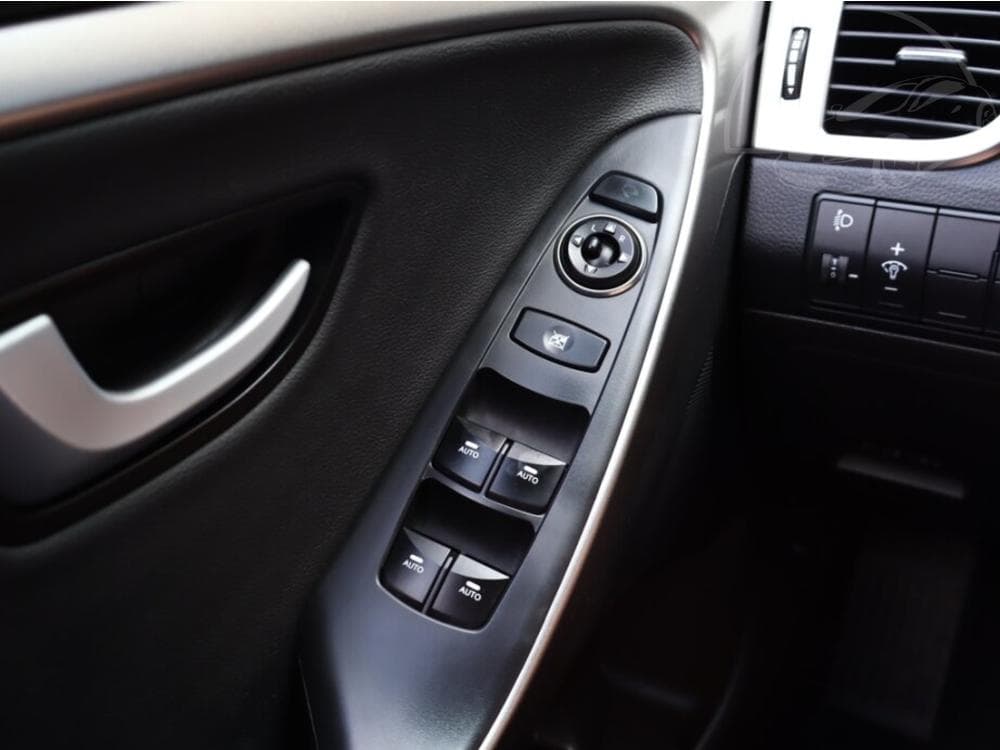 2013 Hyundai i30 - 15