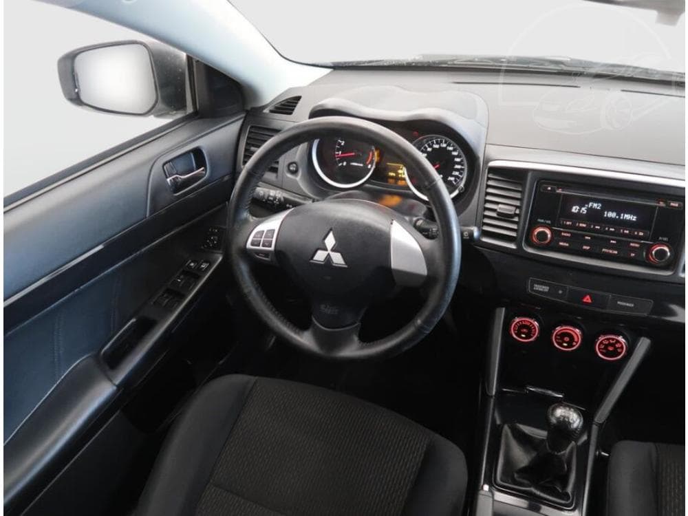 2018 Mitsubishi LANCER - 7