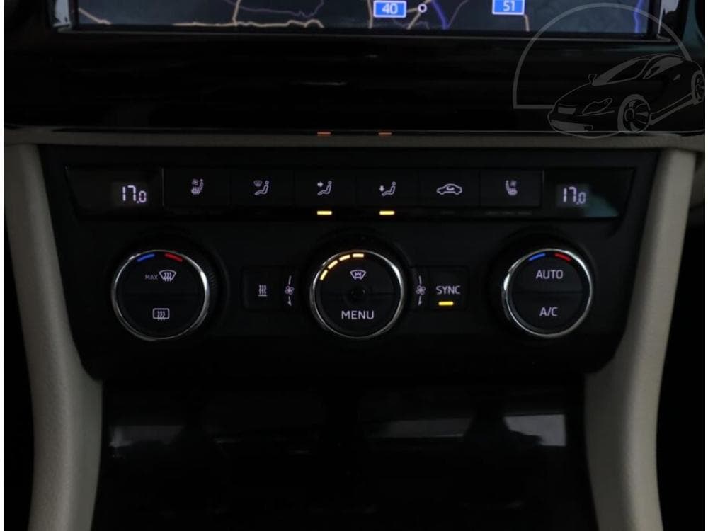2017 Škoda SUPERB - 14