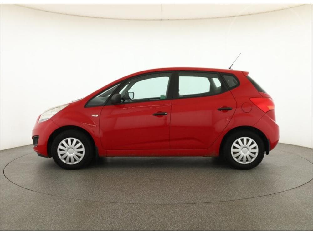 2010 Kia VENGA - 3