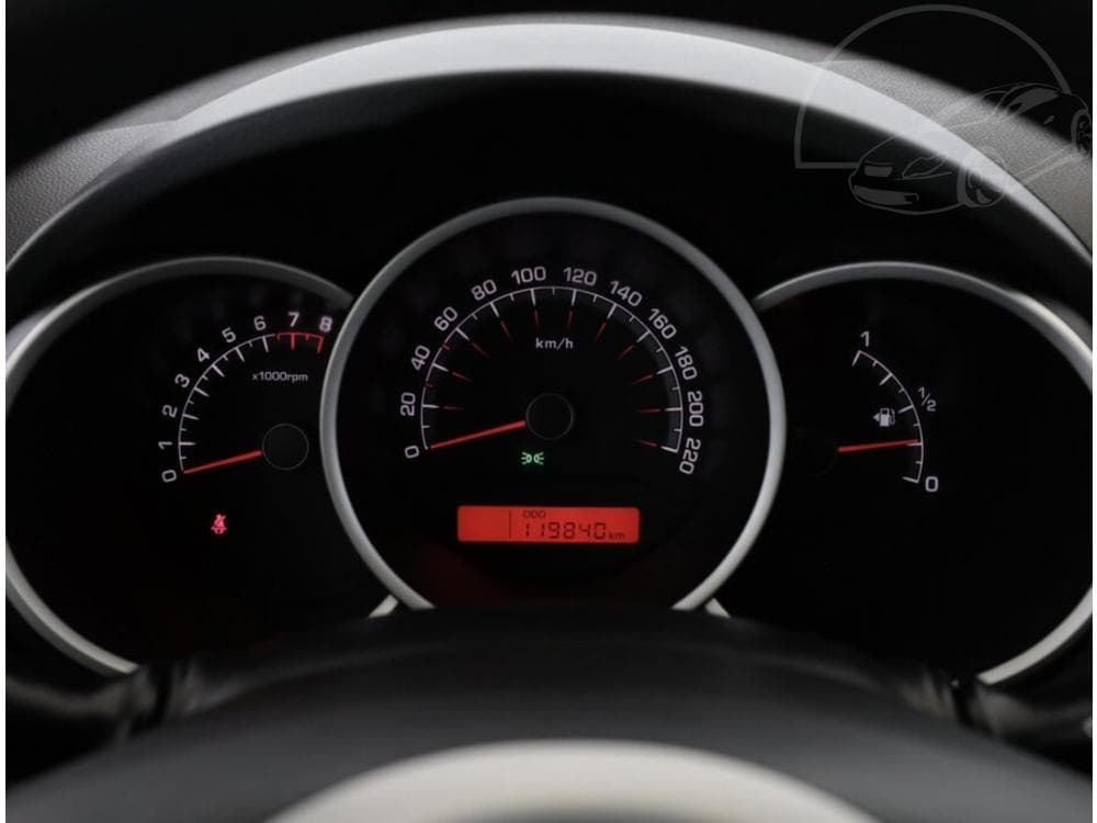 2010 Kia VENGA - 8