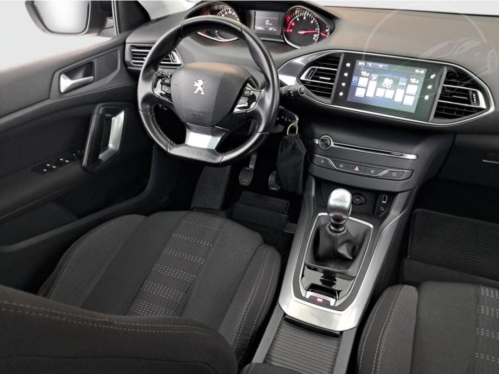 2016 Peugeot 308 - 7