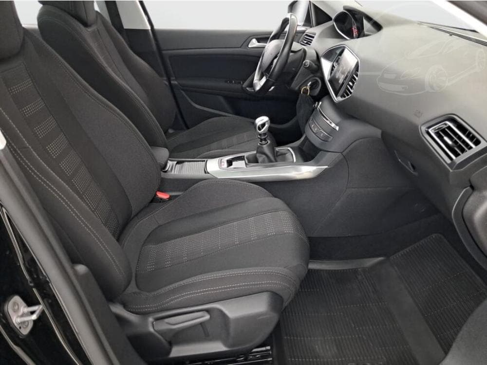 2016 Peugeot 308 - 9