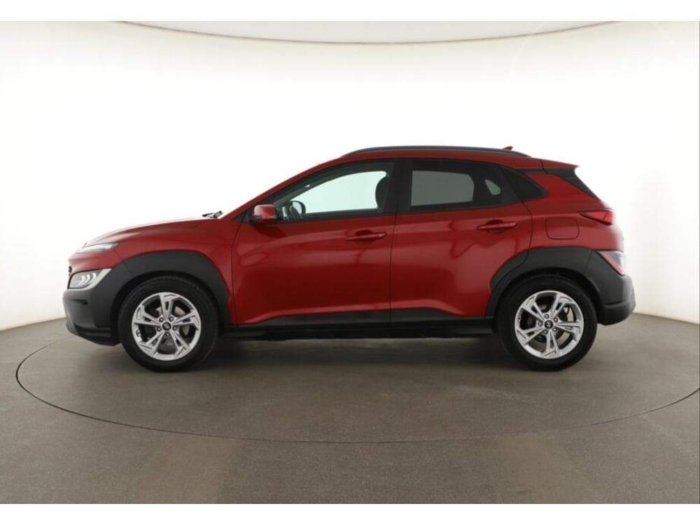 2021 Hyundai KONA - 3