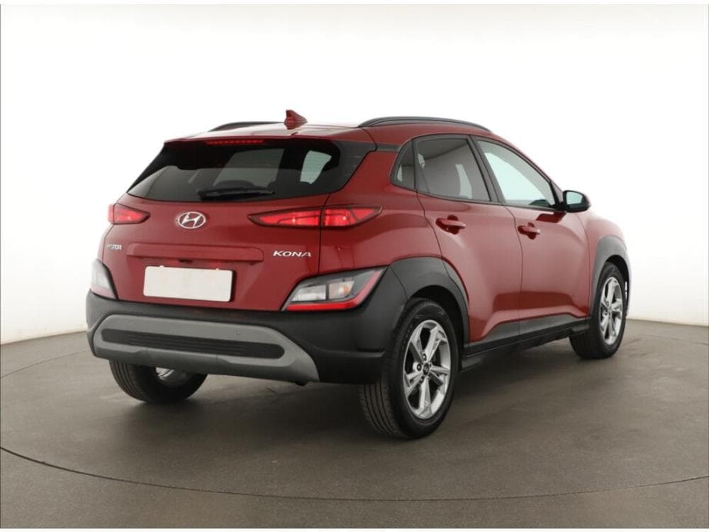 2021 Hyundai KONA - 5