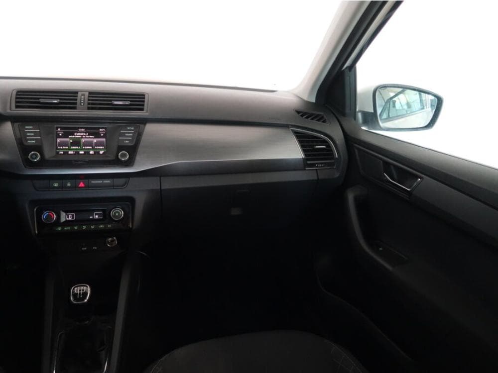 2017 Škoda FABIA - 8
