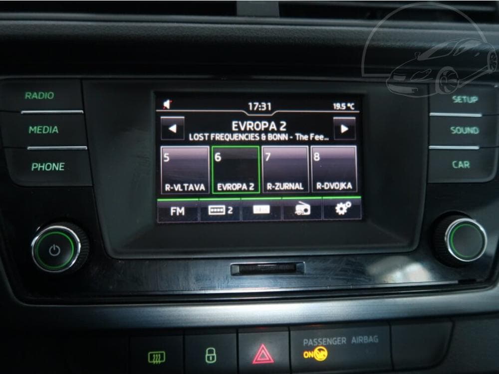 2017 Škoda FABIA - 12