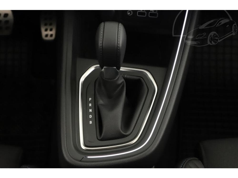 2025 Renault CLIO - 10