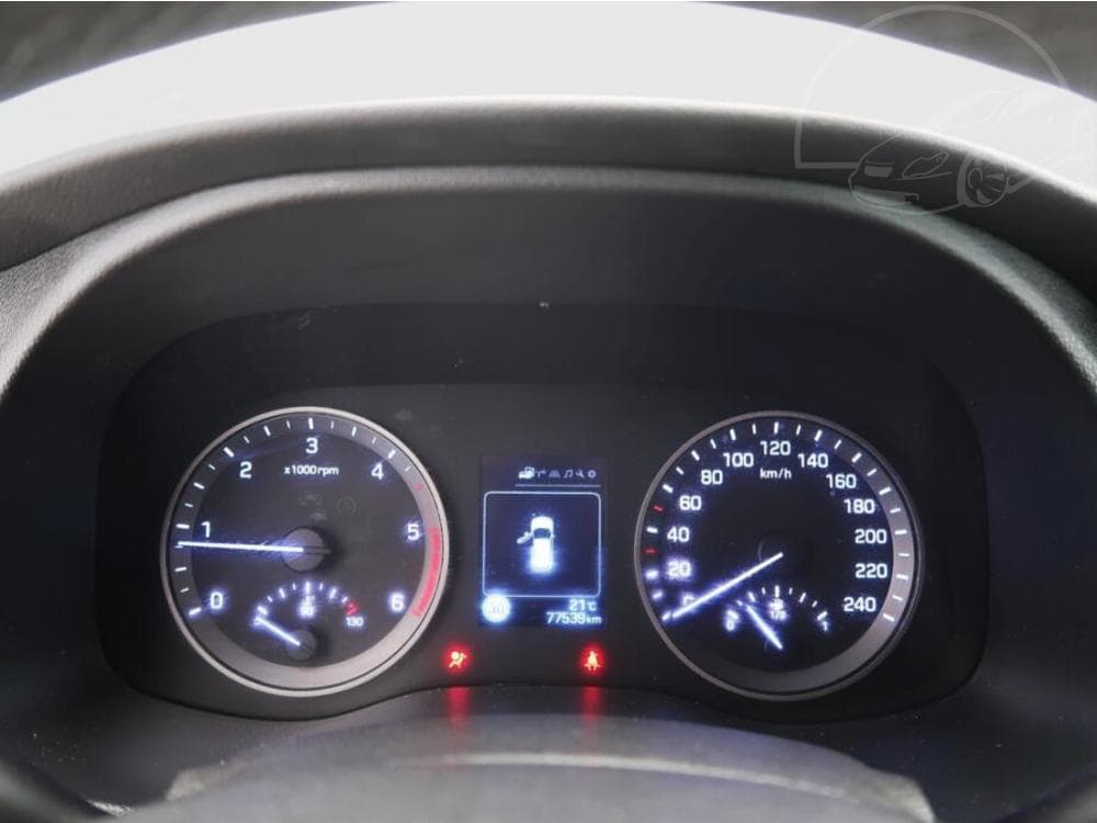 2016 Hyundai TUCSON - 11