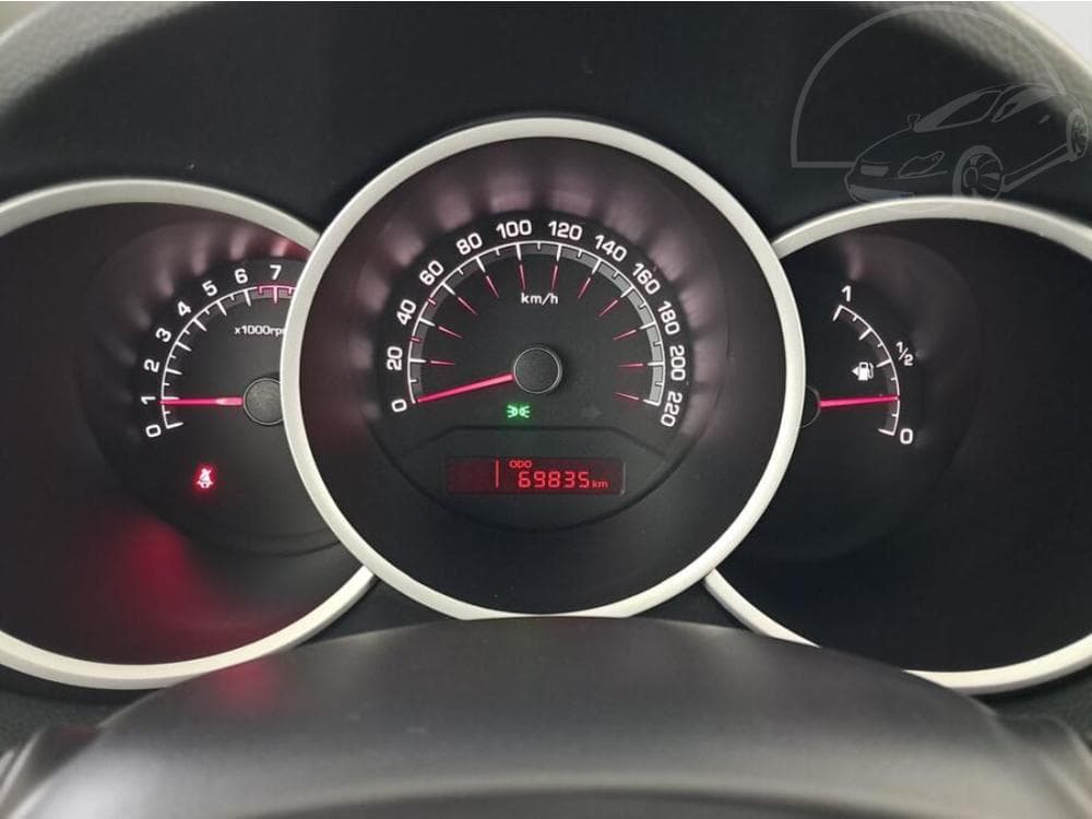 2014 Kia VENGA - 11