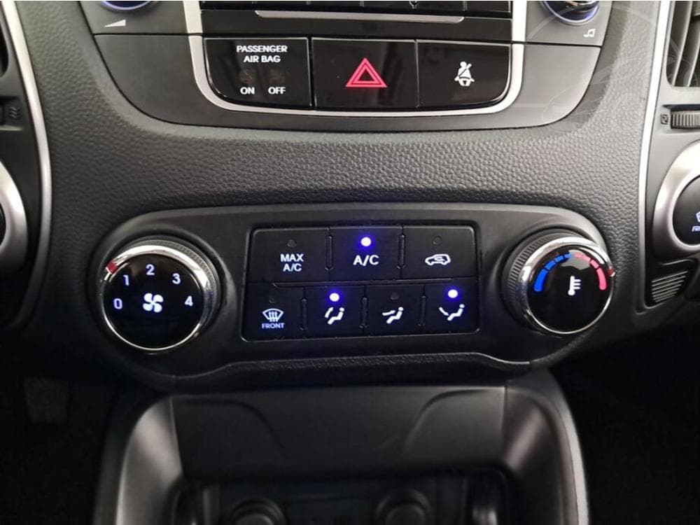 2011 Hyundai ix35 - 14