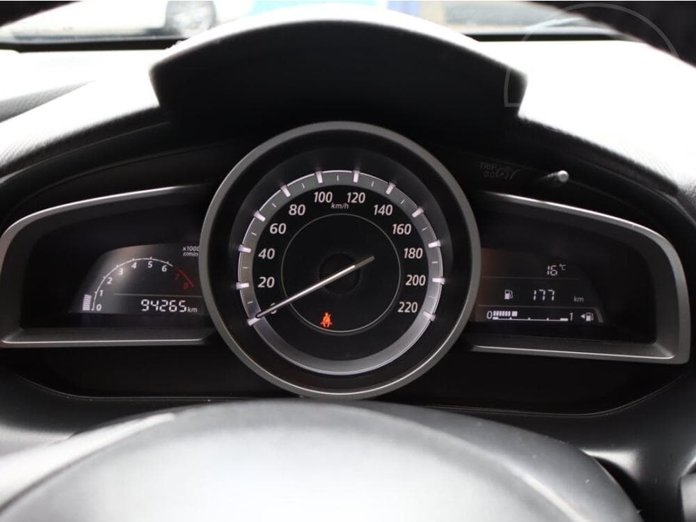 2015 Mazda 2 - 9