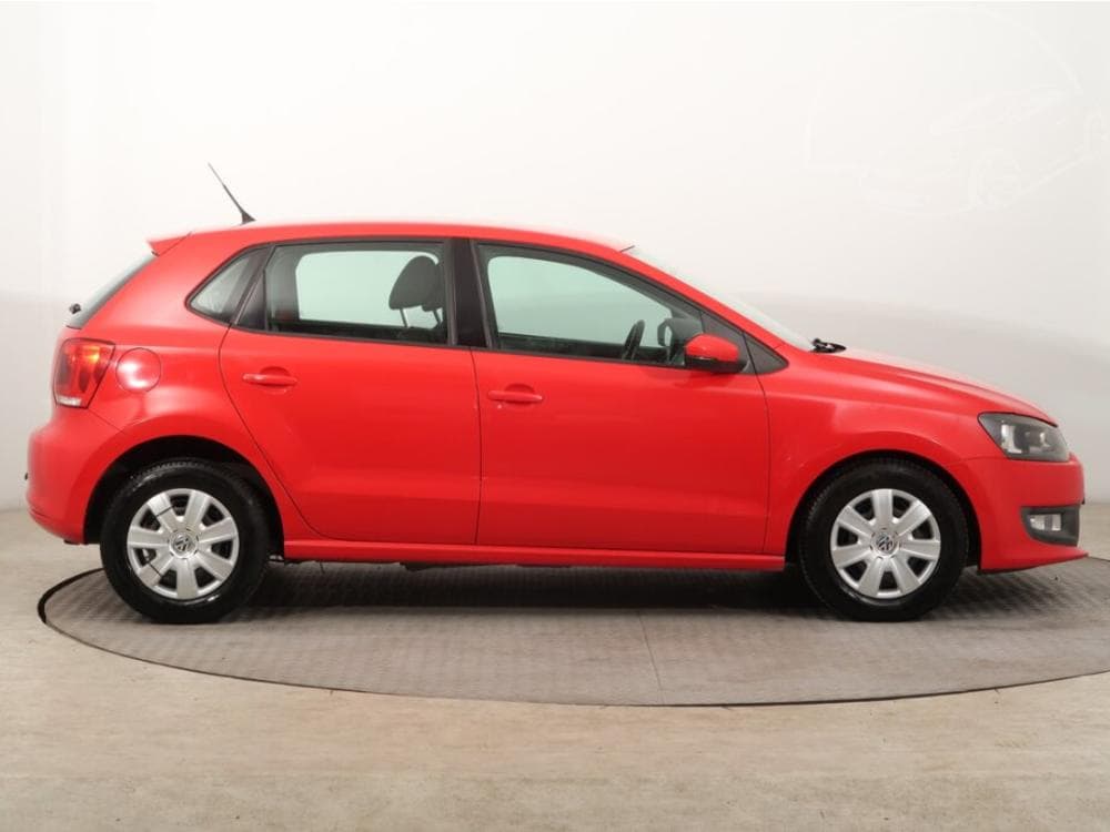 2011 Volkswagen POLO - 3