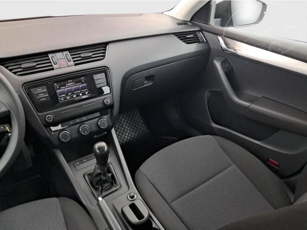 2015 Škoda OCTAVIA - 8