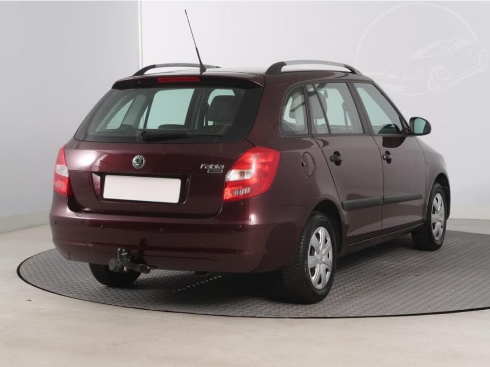 2011 Škoda FABIA - 5
