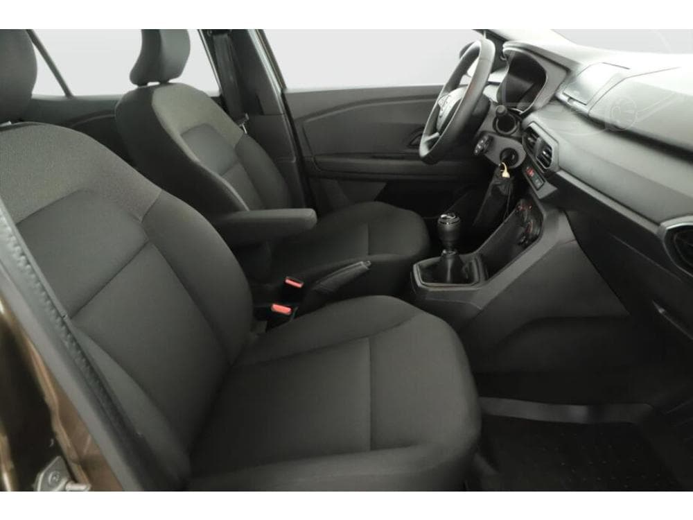 2021 Dacia LOGAN - 7