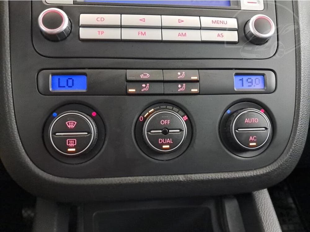 2008 Volkswagen GOLF - 13