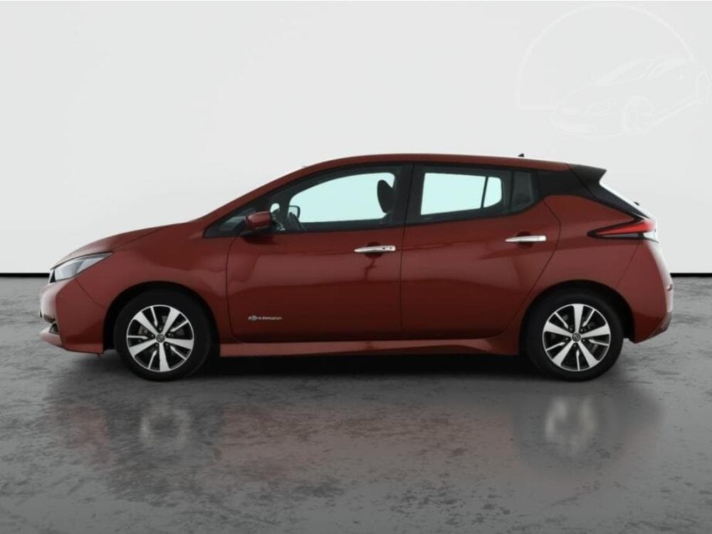 2018 Nissan LEAF - 3
