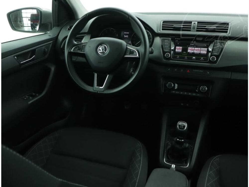 2016 Škoda FABIA - 7
