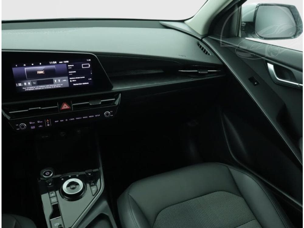 2023 Kia NIRO - 8