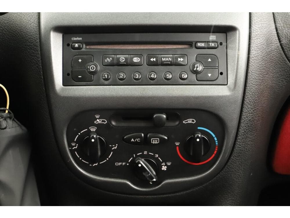 2006 Peugeot 206 - 11