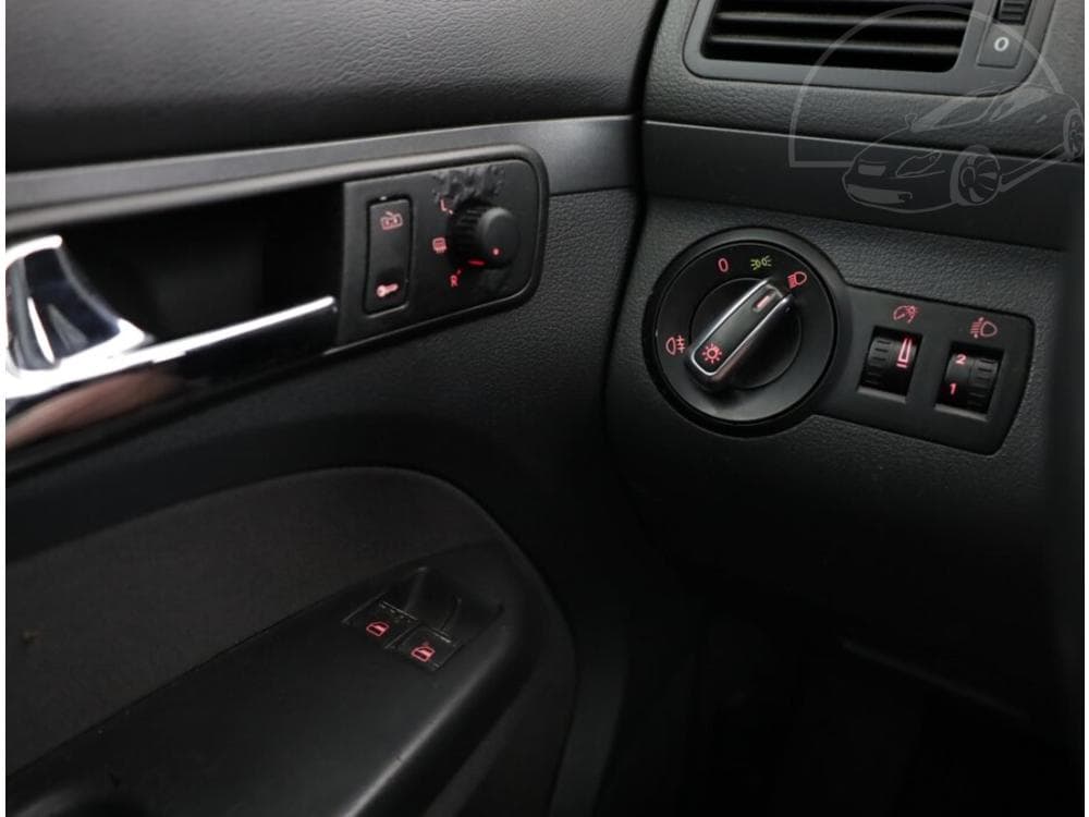 2006 Volkswagen TOURAN - 10