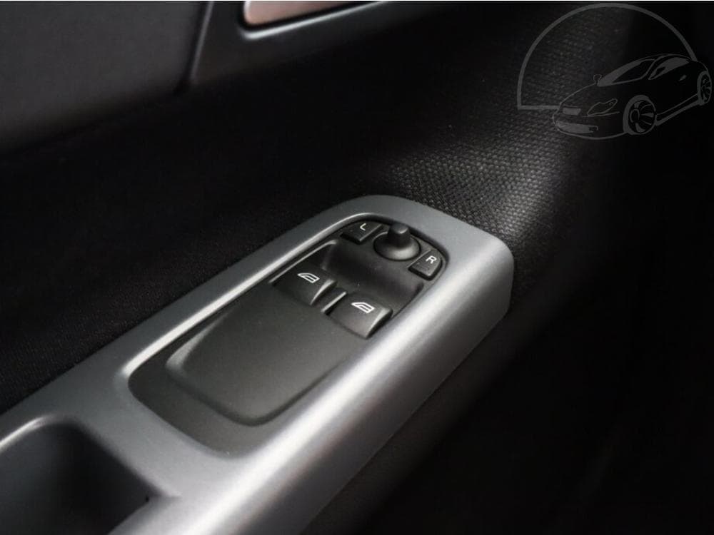 2012 Volvo C30 - 14