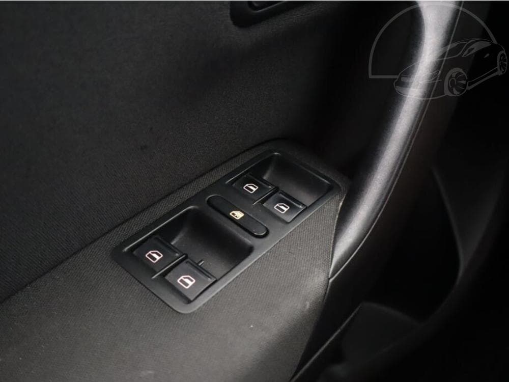 2013 Volkswagen POLO - 14