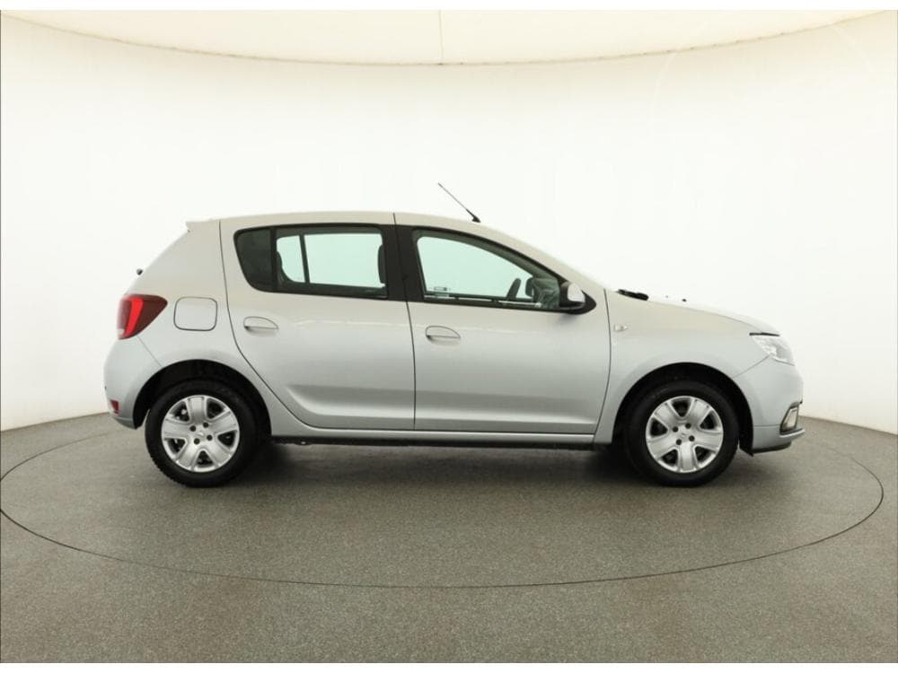 2020 Dacia SANDERO - 6