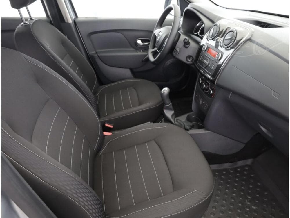 2020 Dacia SANDERO - 7