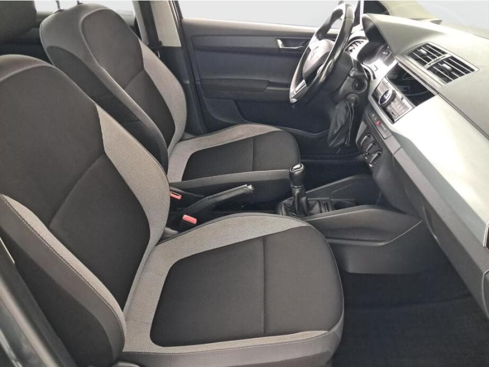 2015 Škoda FABIA - 9