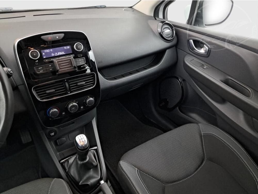 2018 Renault CLIO - 8
