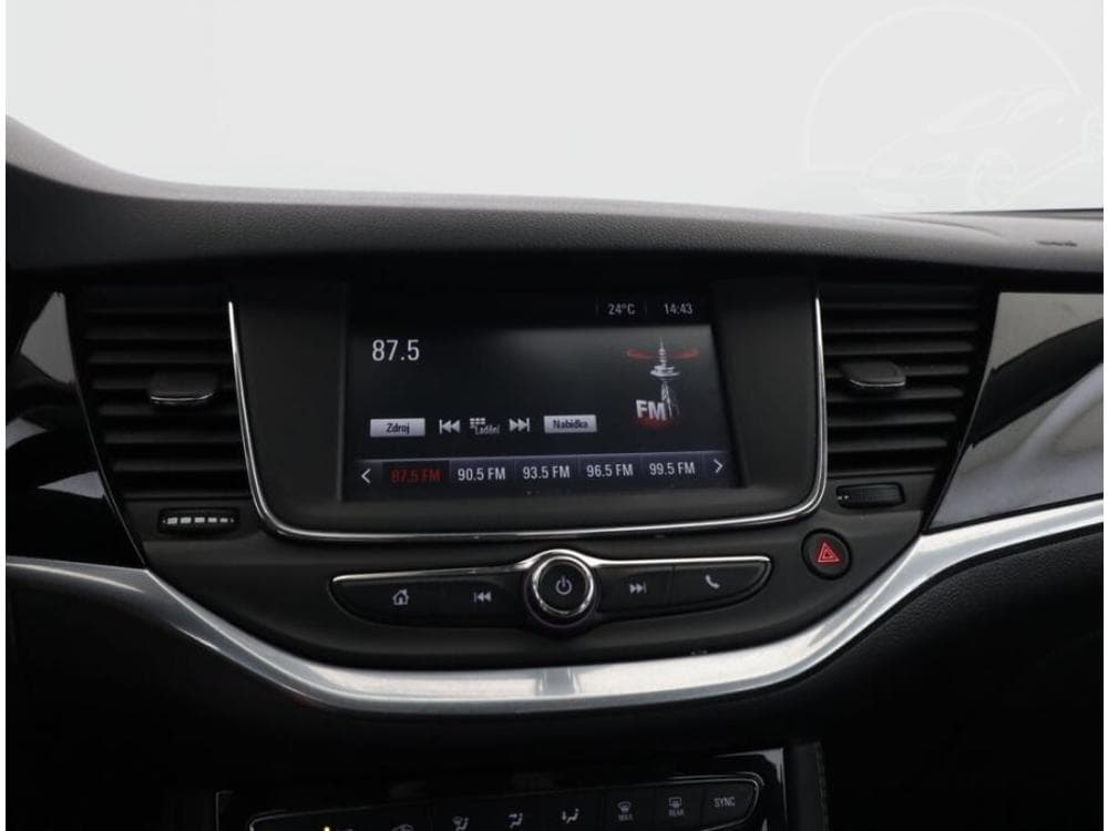 2017 Opel ASTRA - 11