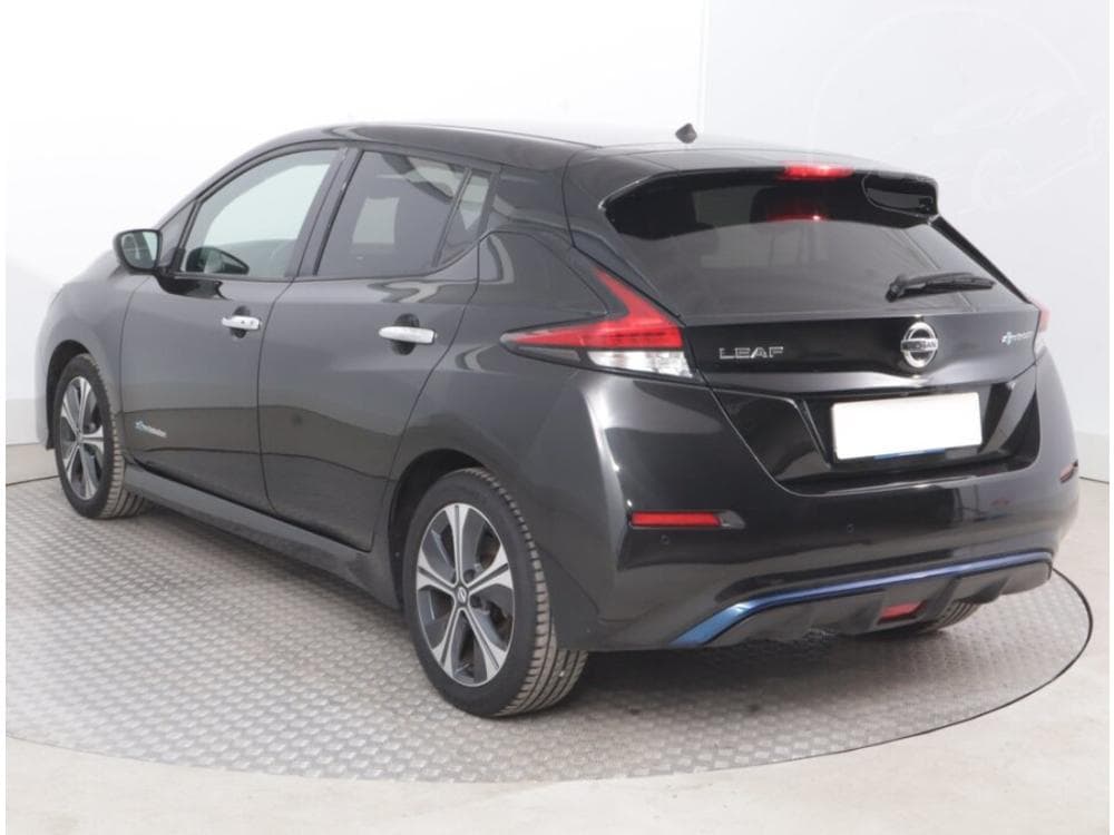 2019 Nissan LEAF - 4