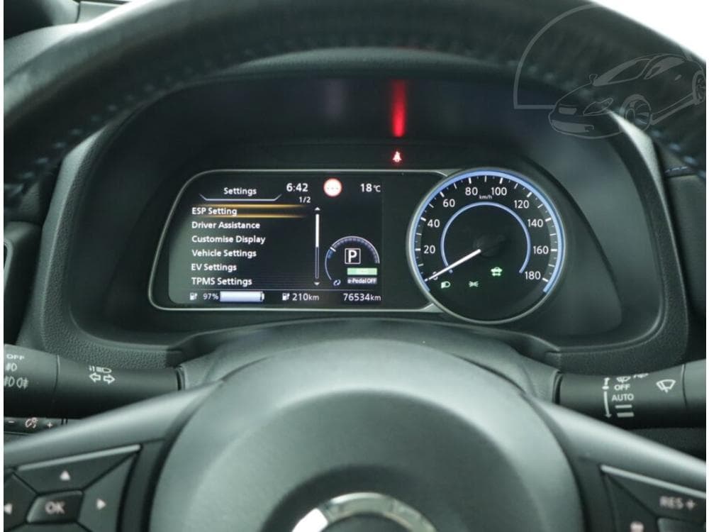 2019 Nissan LEAF - 11