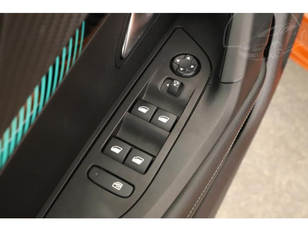 2023 Peugeot 2008 - 14