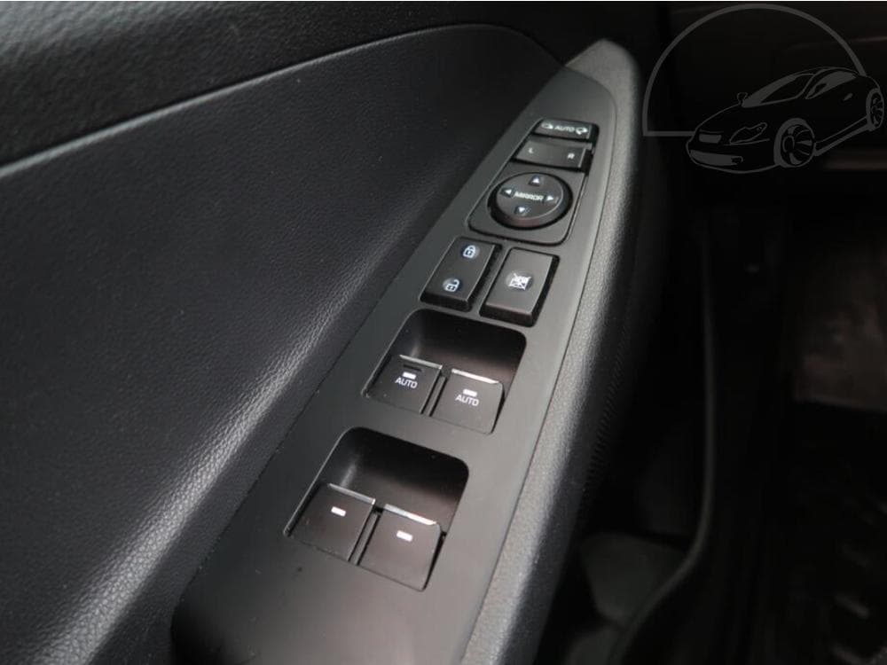 2018 Hyundai TUCSON - 15