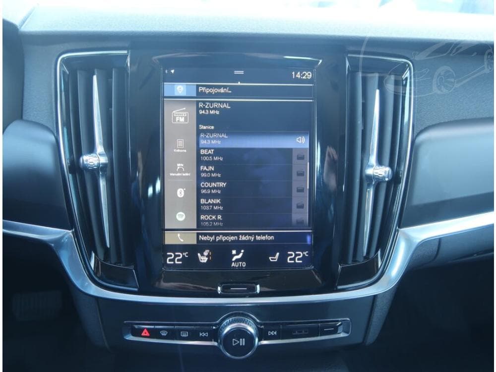 2017 Volvo V90 - 12
