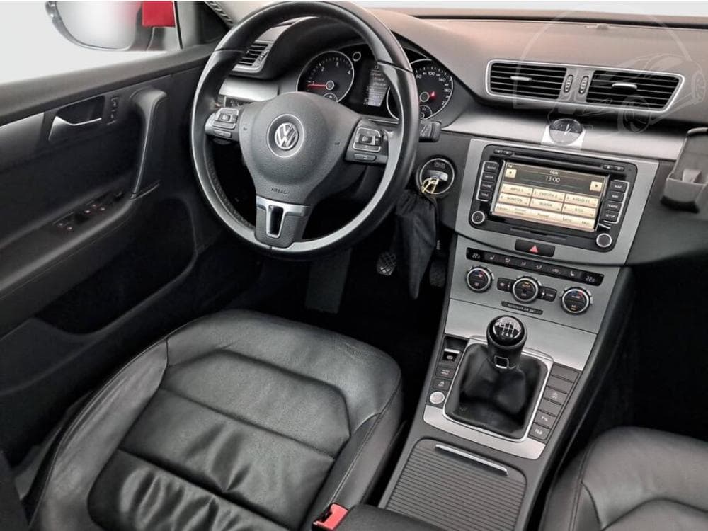 2014 Volkswagen PASSAT - 7