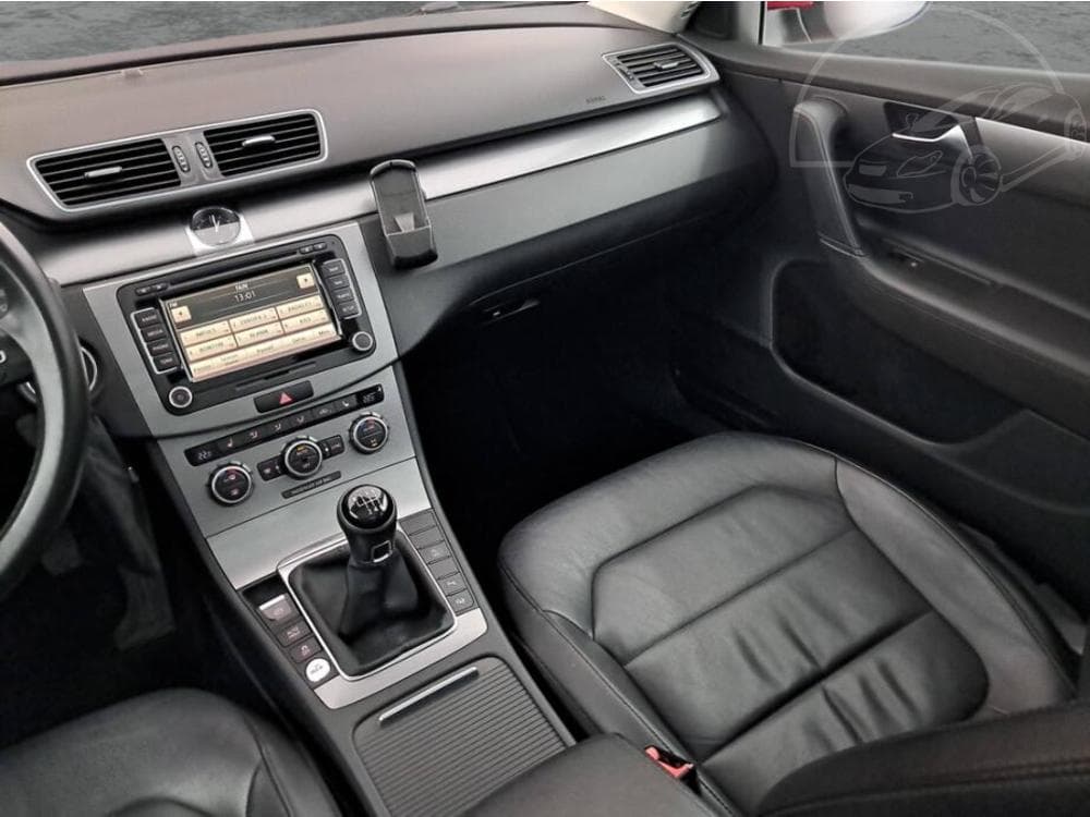 2014 Volkswagen PASSAT - 8