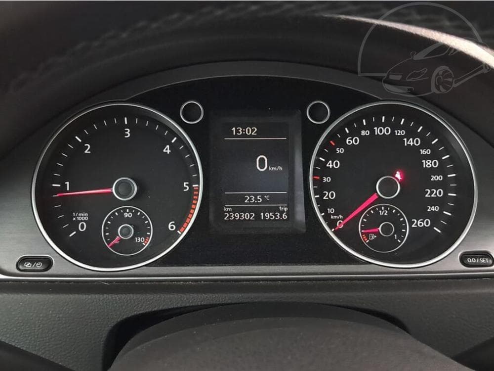 2014 Volkswagen PASSAT - 11