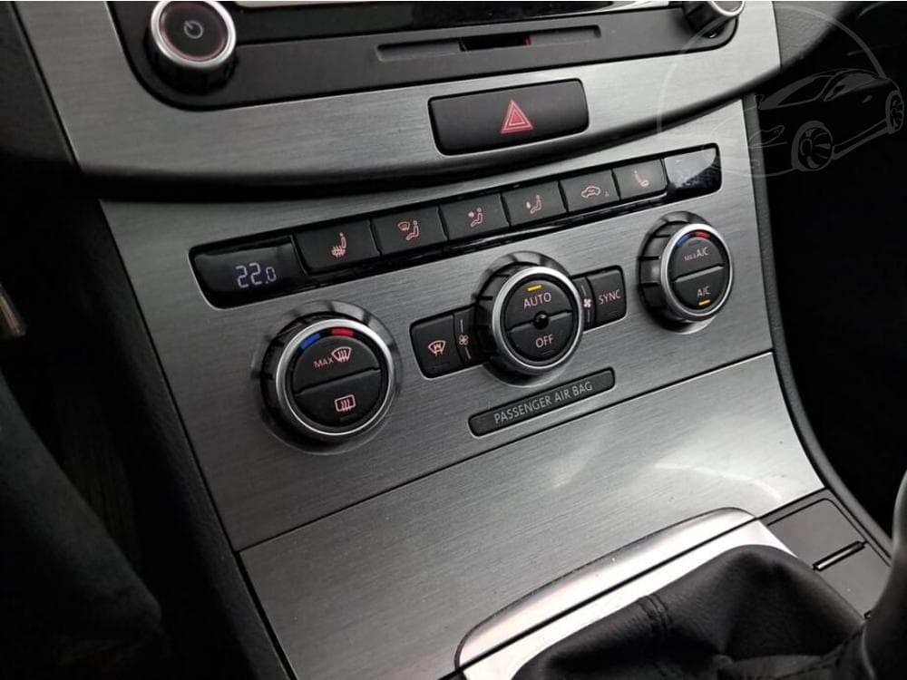 2014 Volkswagen PASSAT - 14